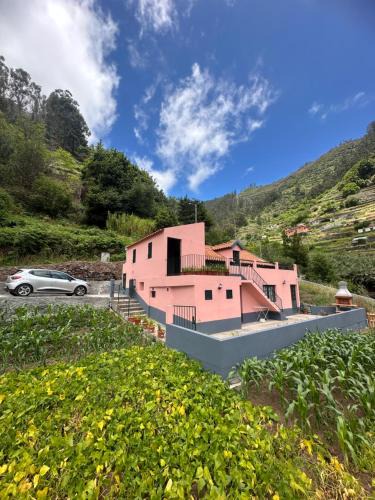 Ribeira Brava House | Casa Rosa