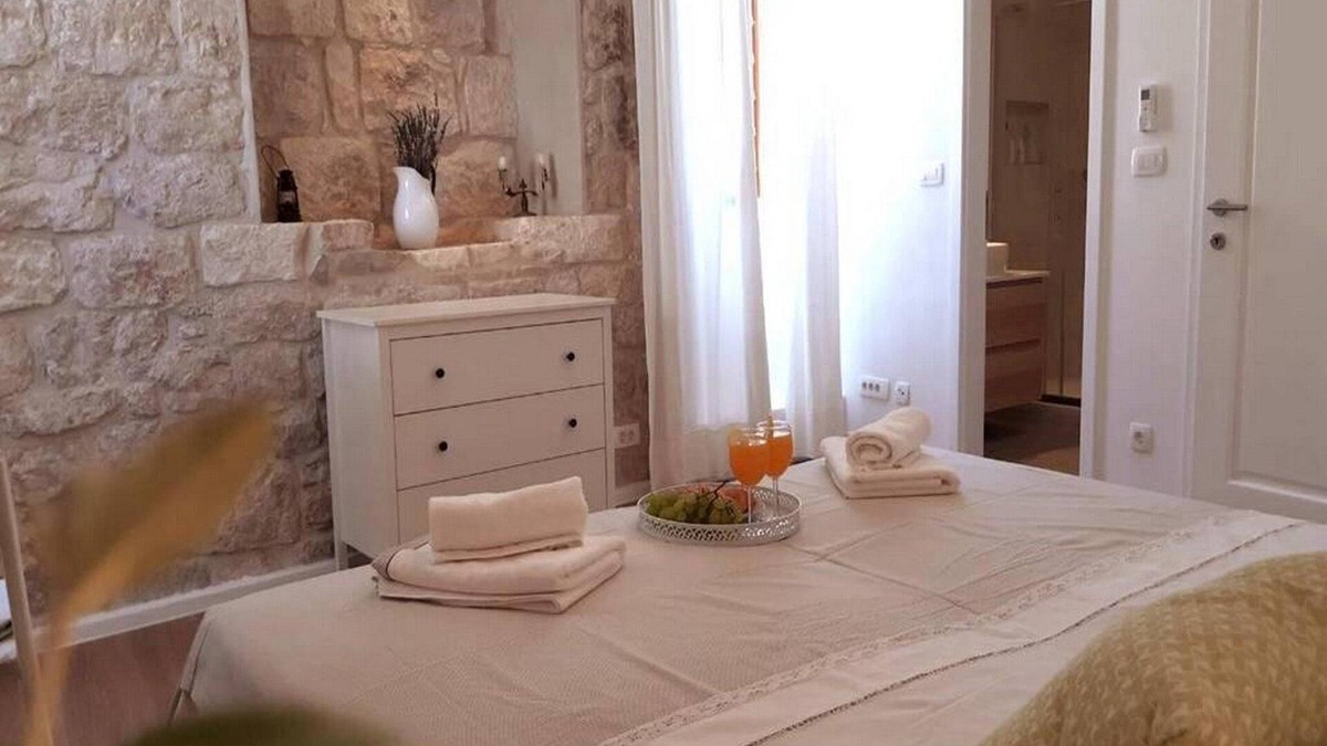 Vis House | Casa Ruben