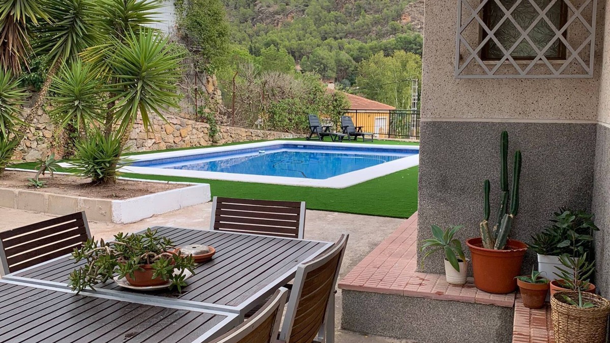 Algezares Cottage | Casa Rural con Piscina y Chimenea en Mitad del Parque Natural de El Valle