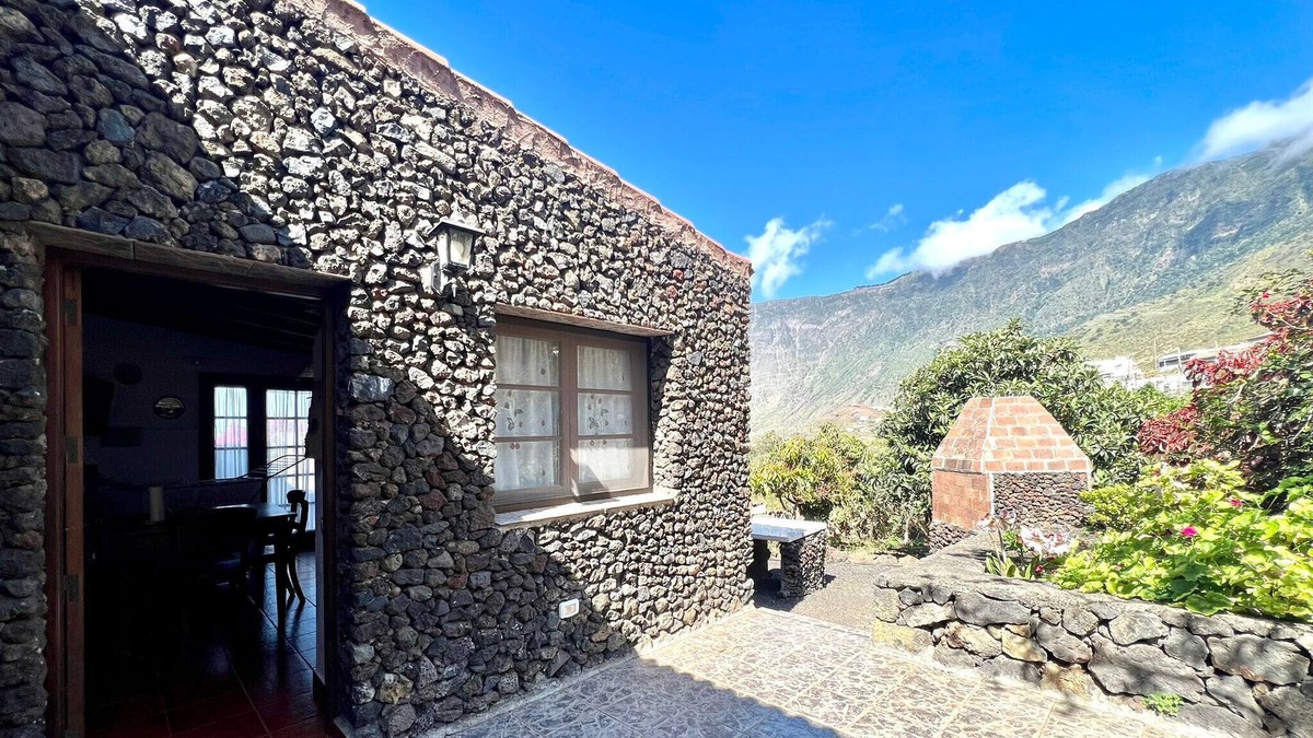 Tigaday Cottage | Casa rural de 2 dormitorios con BBQ y vista a mar