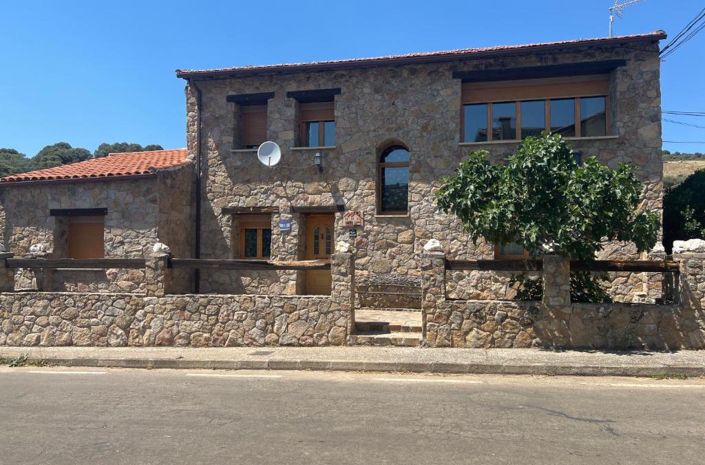 Serradilla del Arroyo House | Casa Rural El Medico