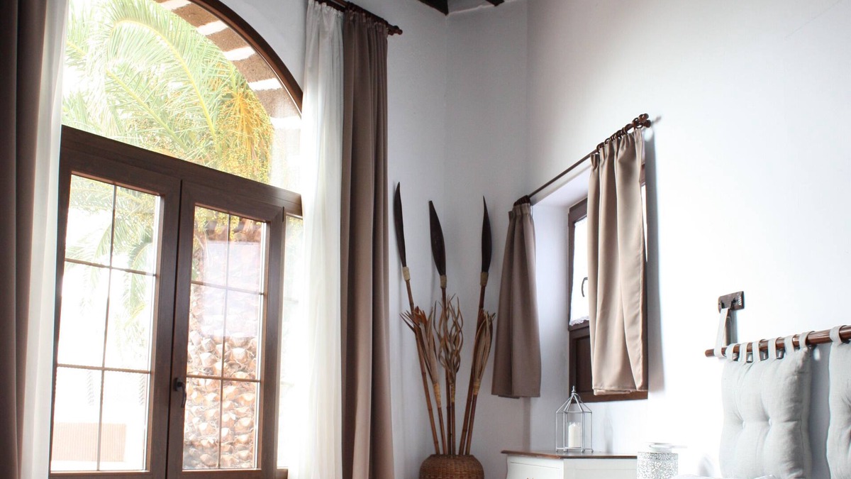 Maguez House | Casa Rural La Molina large apartment in an old motor mill from 1912