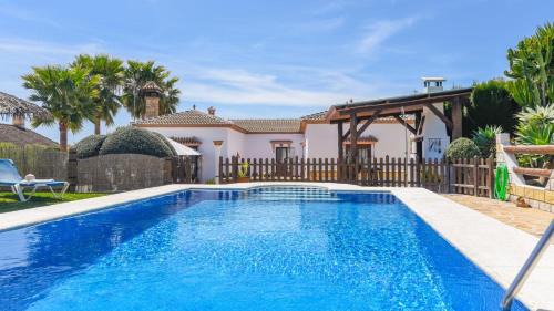Antequera House | Casa Rural la Higuera de Rios Antequera - La Higuera by Ruralidays
