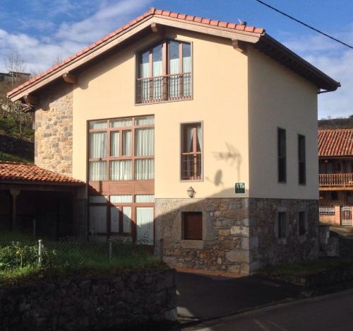 Demues House | Casa Rural La LLosina