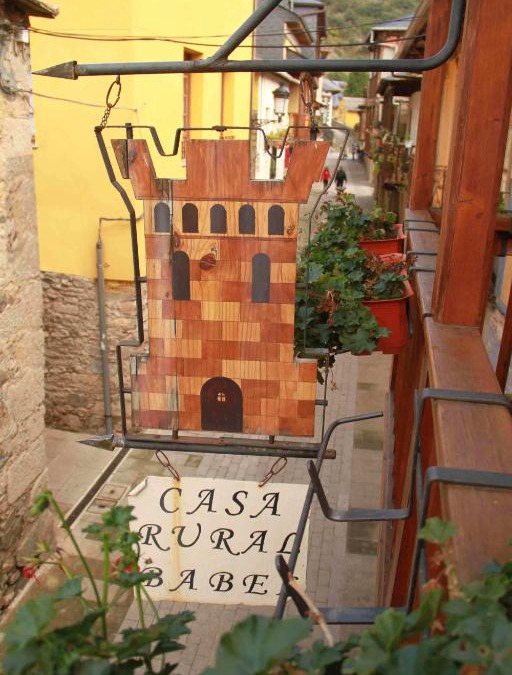 Molinaseca House | Casa Rural La Torre De Babel