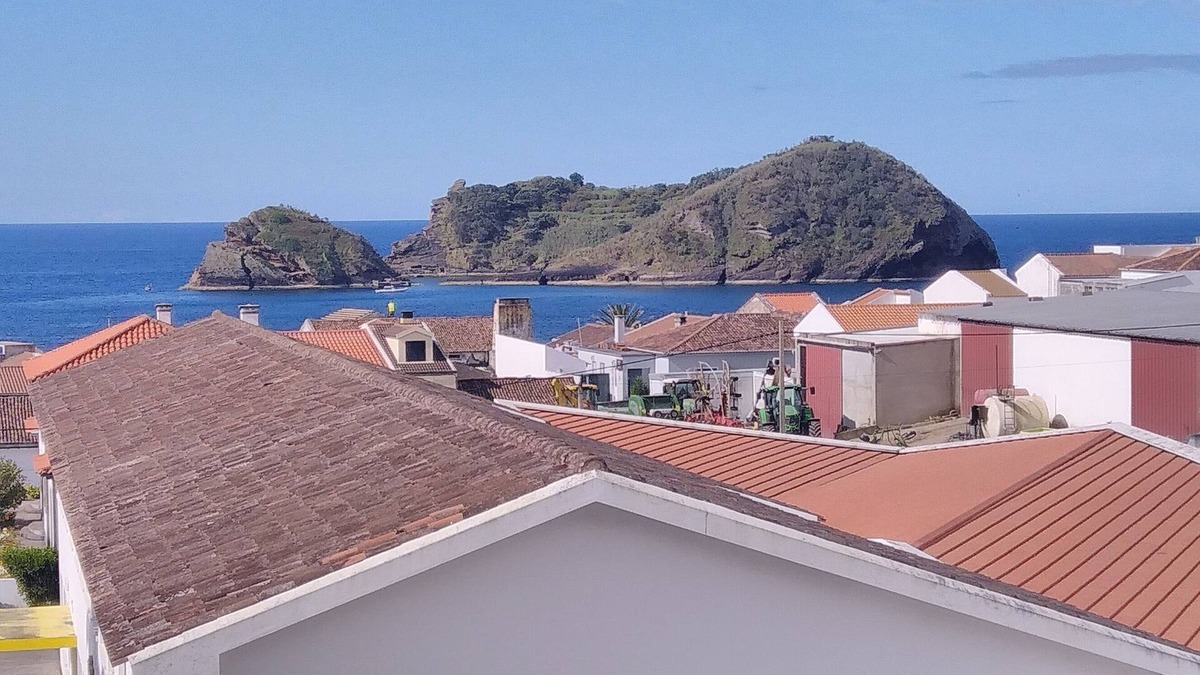 Vila Franca do Campo Apartment | Casa S.Pedro - Penthousen2 bedroom Apartment On the town center, nSur&Turf View