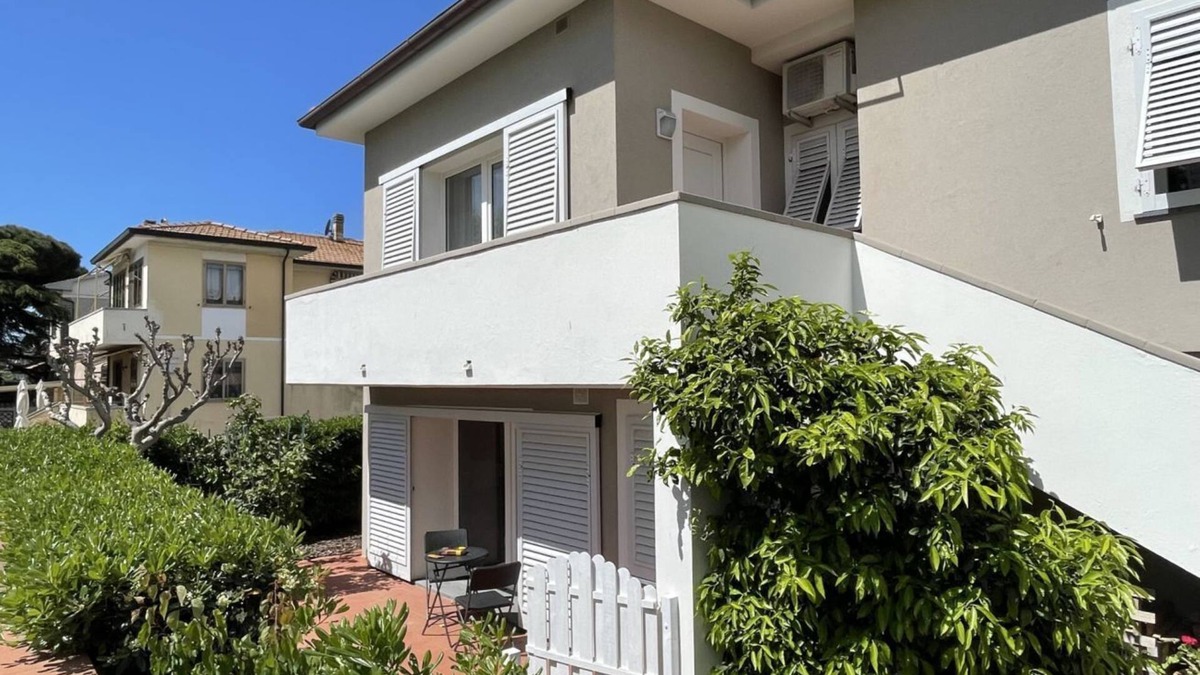 Cecina Cottage | Casa Sara 3 km from the sea, with aircon by ToscanaTour