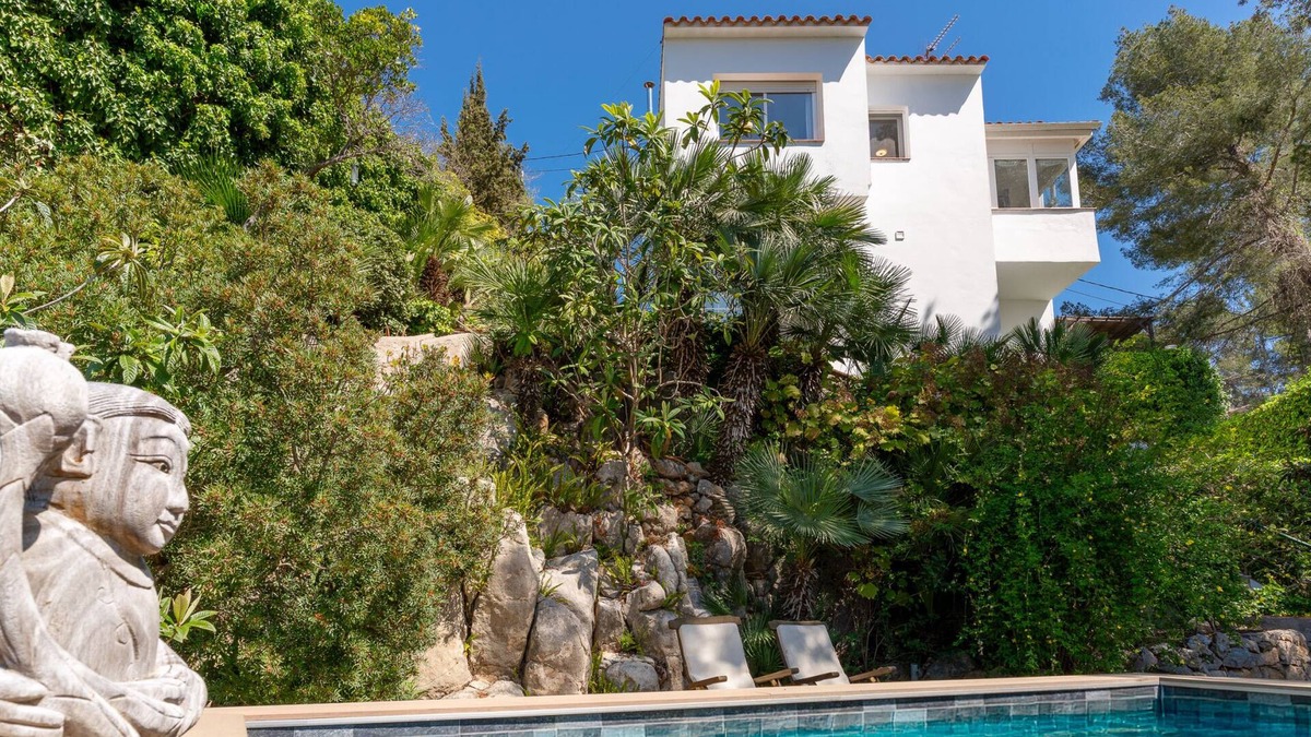 Olivella Ski Chalet | Casa Sian Retreat close to Sitges