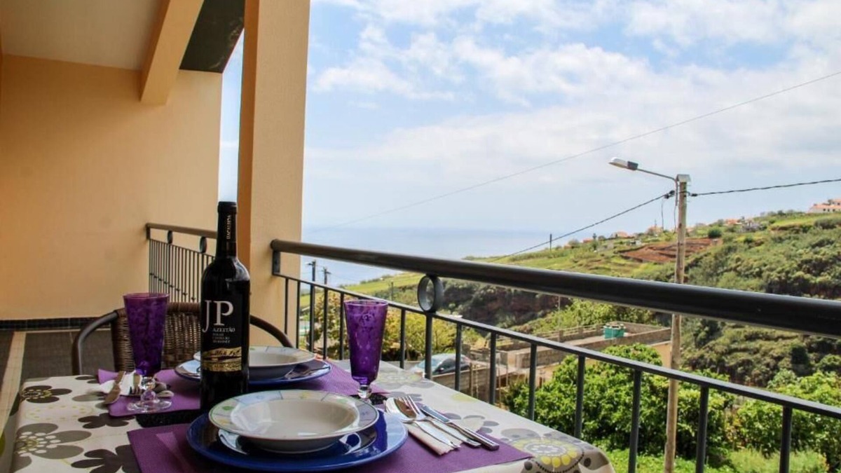 Estrela da Calheta Apartment | Casa Simão Holidays at Calheta