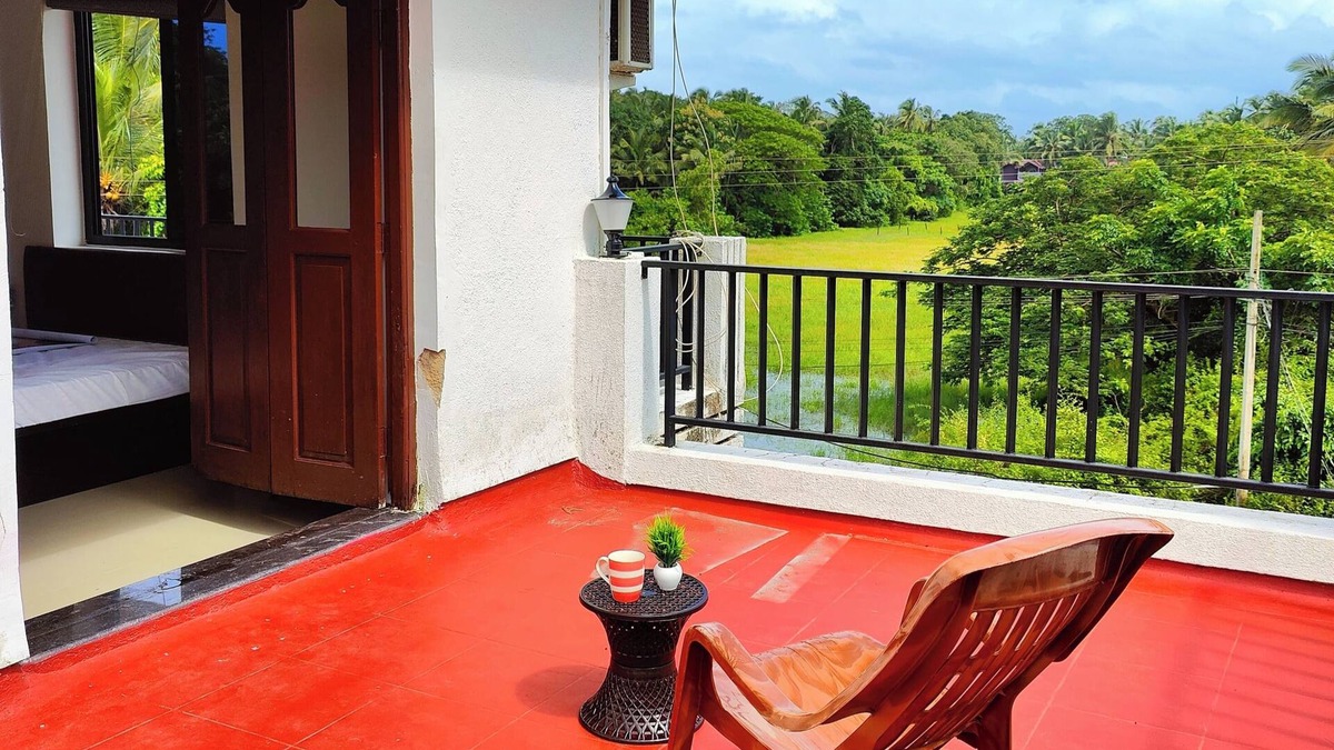 Varca Apartment | 'Casa Sossegado'- Apartment within 0.62 miles from Varca beach