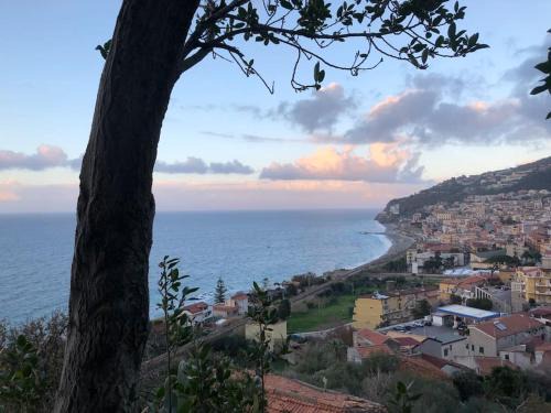 Piraino Apartment | Casa Spisidda Appartamento monolocale "Vulcano" per 4 persone con vista sulle Eolie