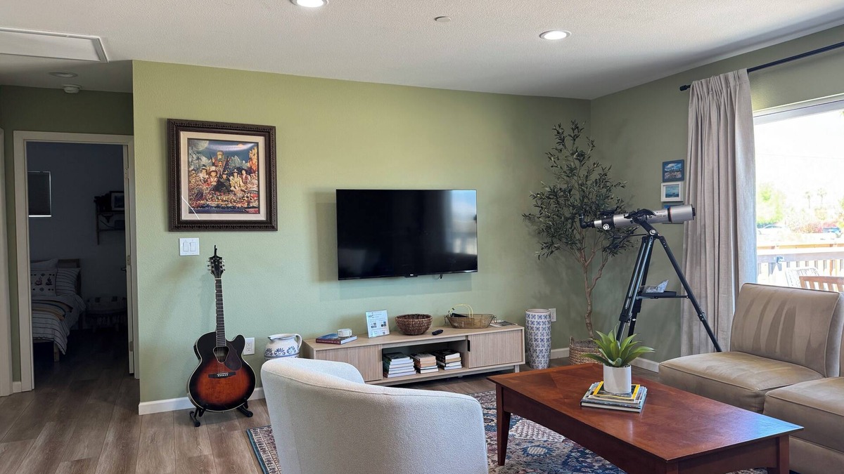 Borrego Springs House | Casa Stargazer, brand new, fast wi-fi, cowboy pool, telescope, and much more!