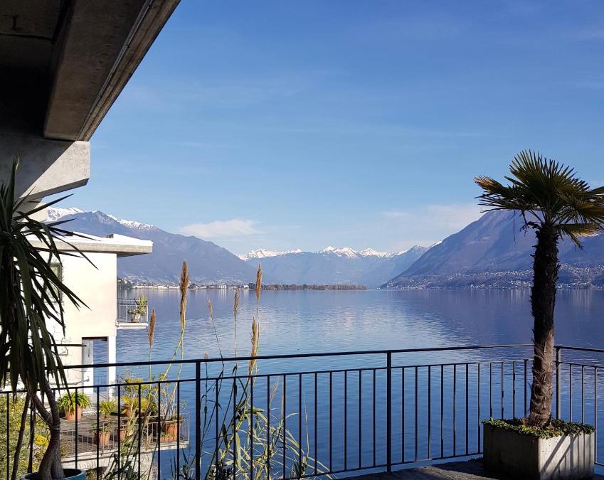 Porto Ronco Apartment | Casa sul lago