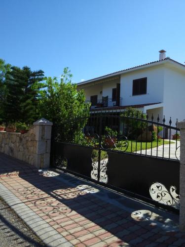 Tanaunella House | Casa Su Lizzu