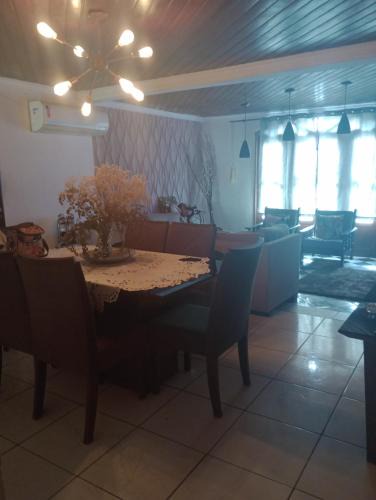 Castanheira House | Casa térrea , bem localizada