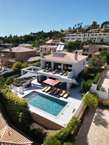 Albardeira Villa | Casa Talay 4 Bedroom Pool Villa - Meia Praia Beach, Lagos