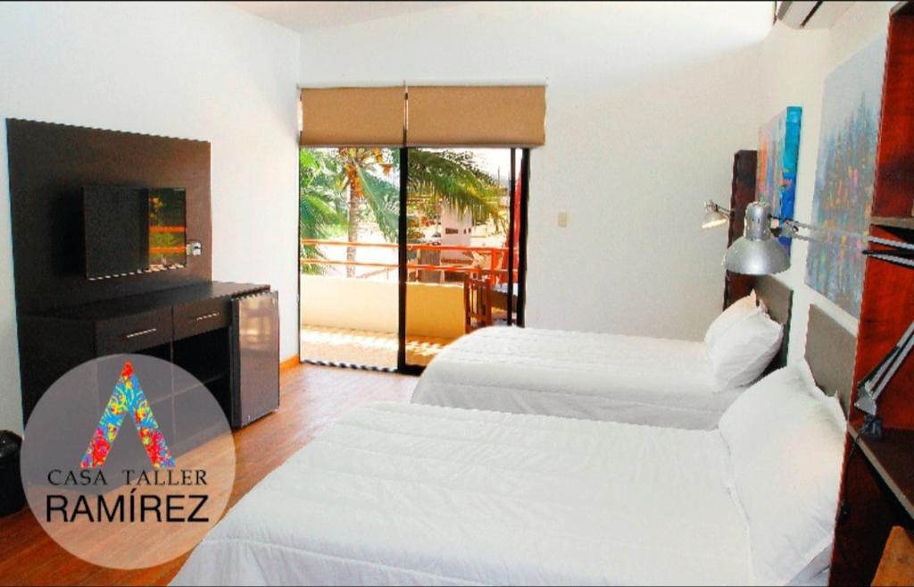 Playas Hotel | Casa Taller Ramirez