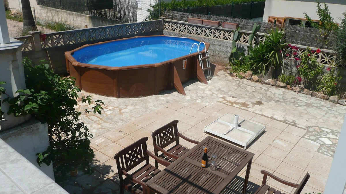 Urbanizacion Mont Ferrutx House | Casa Taronger Holiday Home for Families in a quiet Location near the Sea