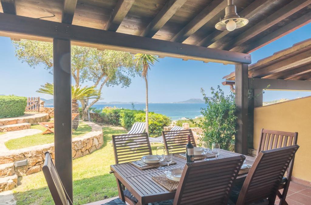 Li Cuncheddi Apartment | Casa Turchese With Sea View - Happy Rentals