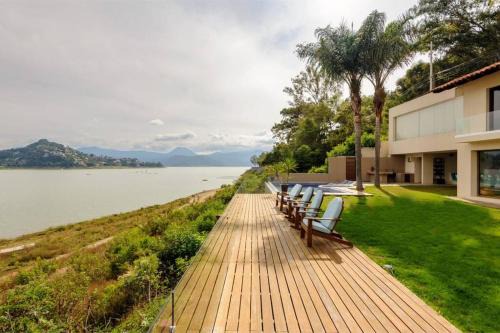 El Santuario House | Casa Valentina