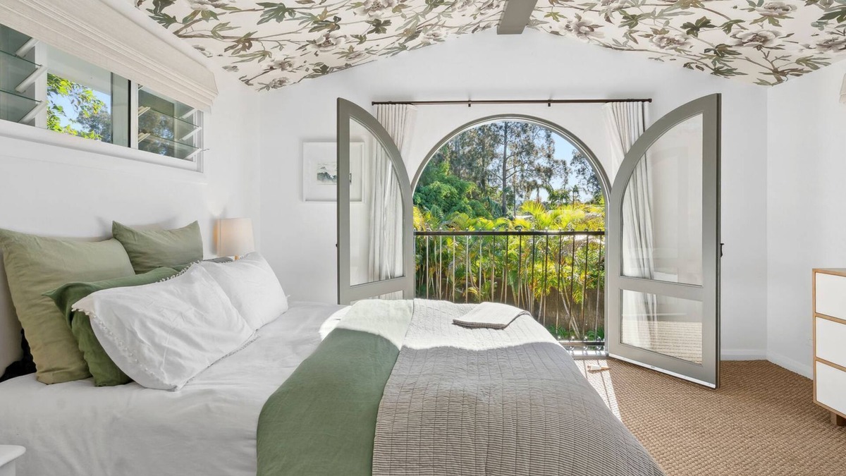 Avalon Beach House | Casa Verano - perfect blend of elegance and comfort close to Avalon Beach