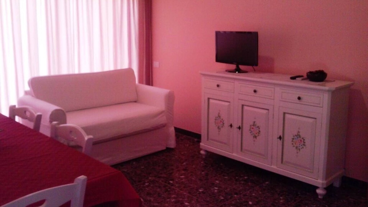San Giovanni Suergiu Apartment | CASA VERONA IS A REAL HOLIDAY