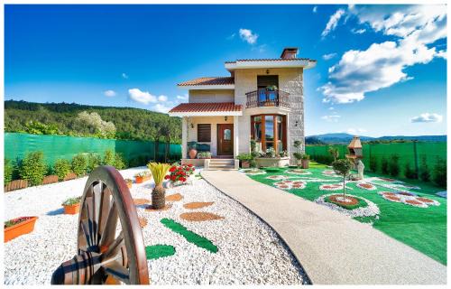 Caldas de Reis House | Casa Victoria garden con Jacuzzi y piscina