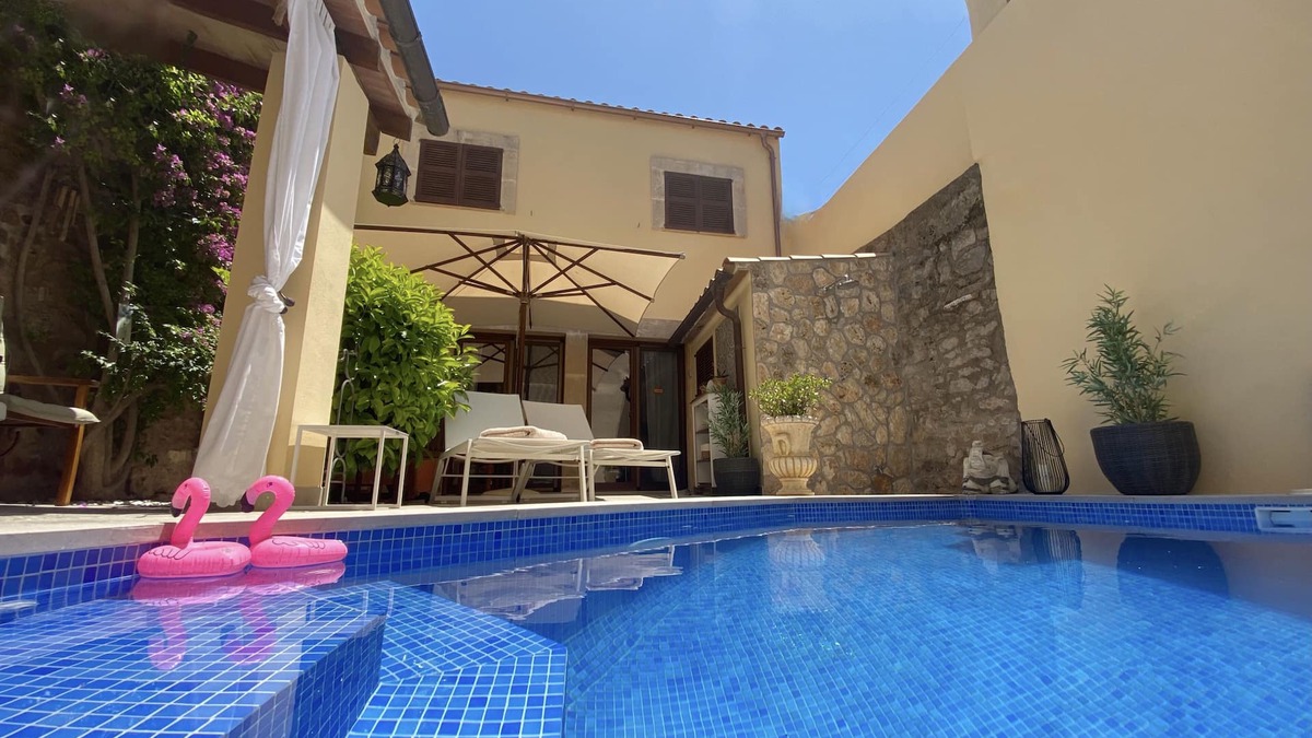 Arta House | CASA VIDA town house/finca with pool, air conditioning - feel-good factor PLUS