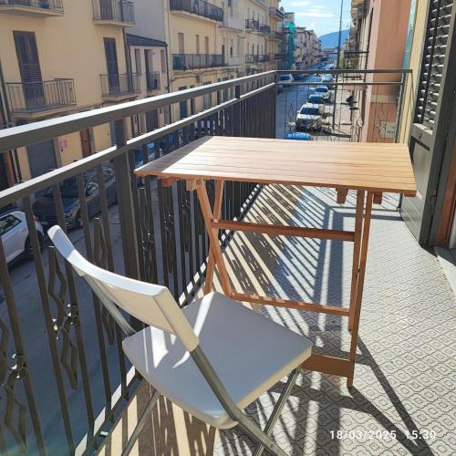 Alcamo Historic Center Apartment | Casa Viola - Central Apartment City & Sea