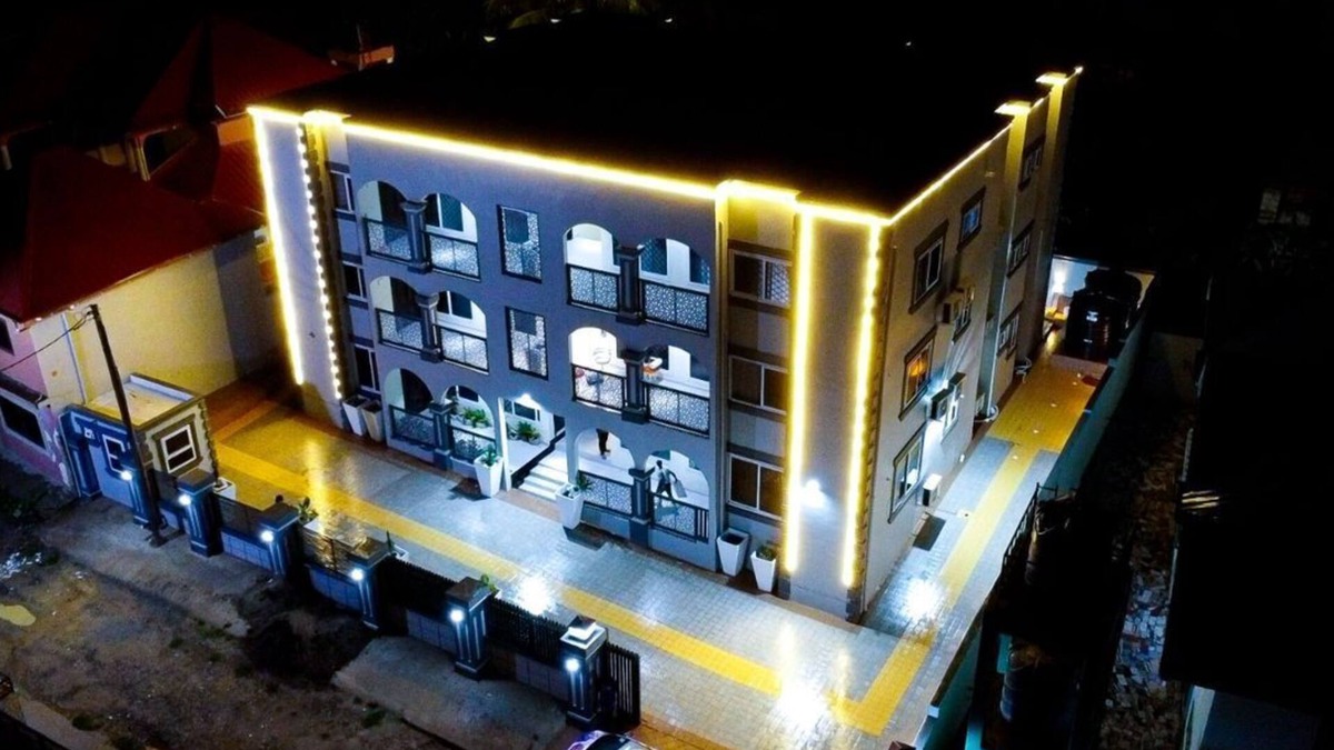 Sekondi-Takoradi Apartment | Casa Viola The Vine