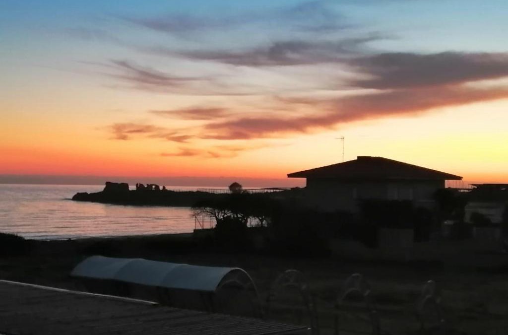 Punta Braccetto House | casa vista mare punta braccetto