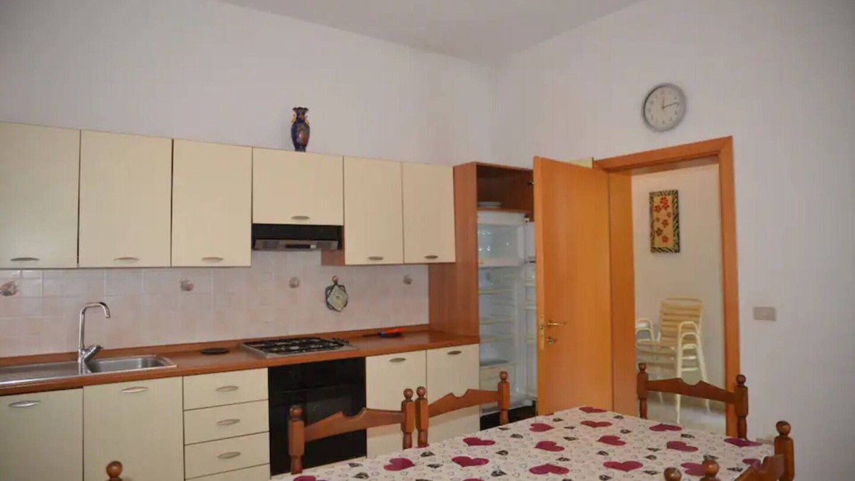 San Giuliano a Mare Apartment | Casa Vittoria - Two Bedroom Apartment, Sleeps 7