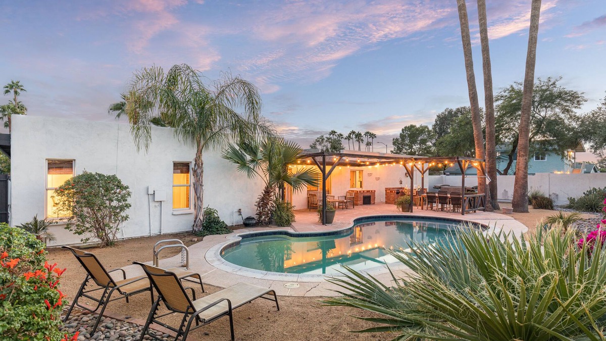 Raskin Estates House | Casa Voltaire by Porter | Luxury Heated Pool & Spa in Scottsdale, AZ