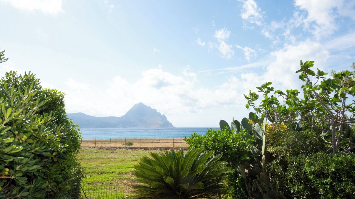 Macari House | Casa Za Lisa with sea view in Macari