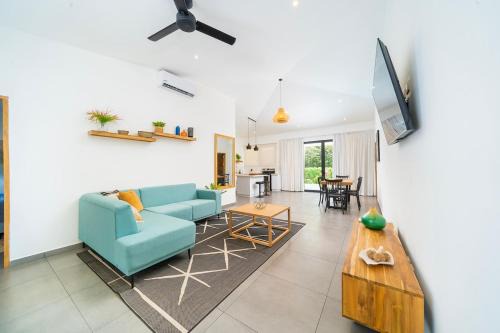 Playa Grande House | CasaBlanca with Pool, 5 min from the Ocean