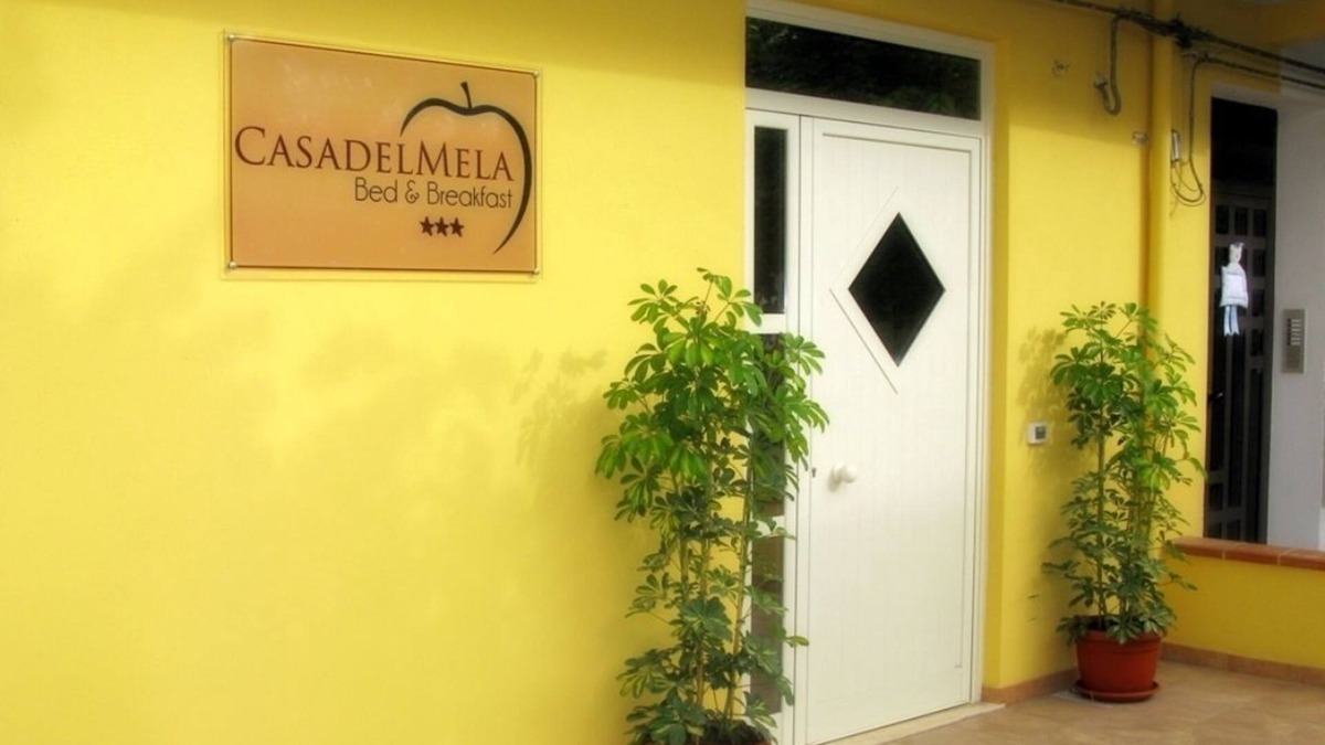 Milazzo Bed & Breakfast | CasadelMela B&B