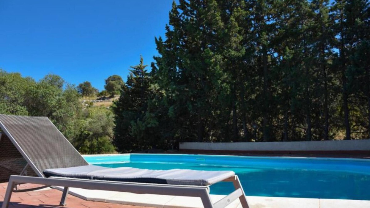 Noto House | Casale Cugni with swimming pool for exclusive use - air conditioned - wi-fi