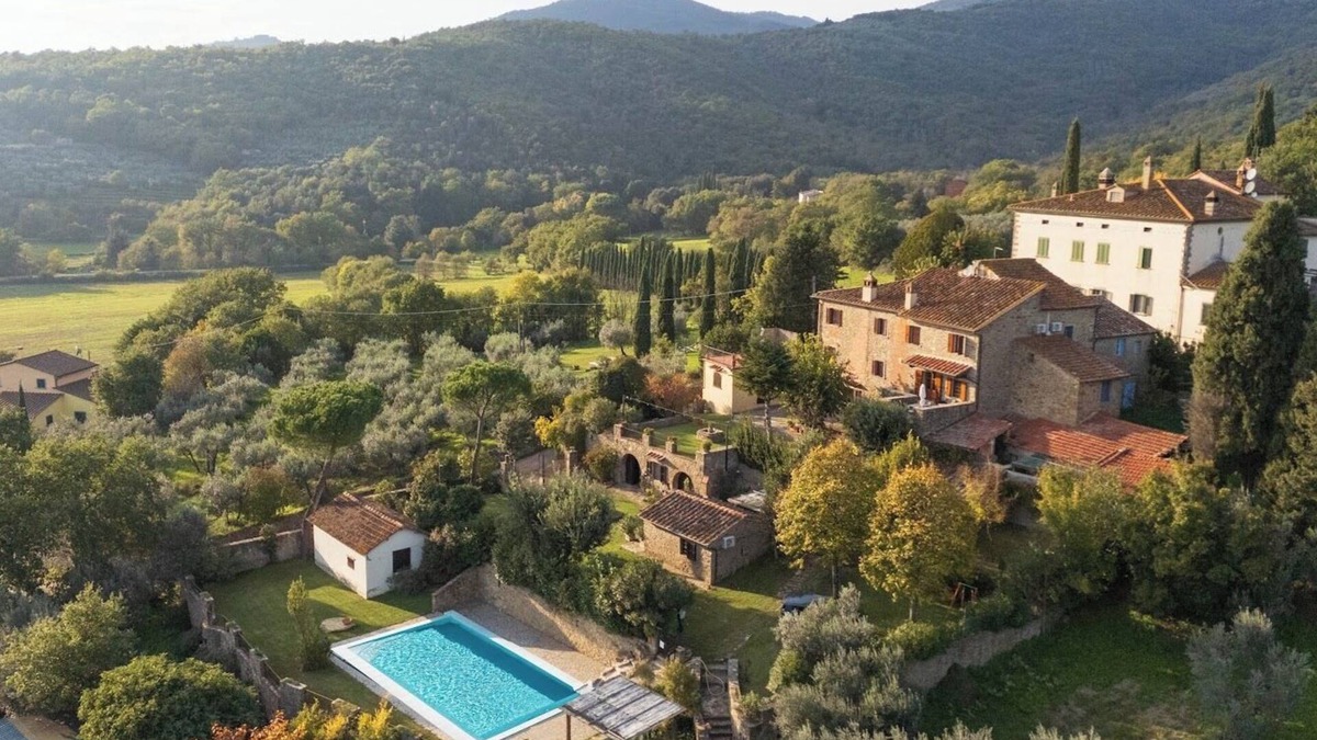 Pieve di Chio Villa | Casale la Madonnina In Castiglion Fiorentino, Tuscany