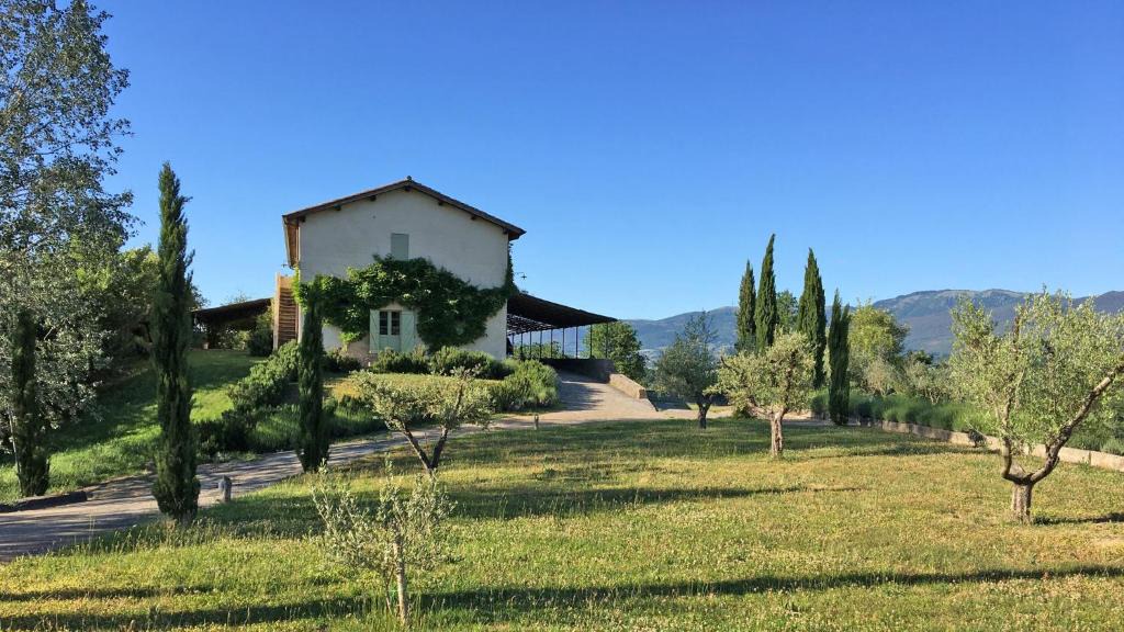 Colpetrazzo Villa | CASALE RIPI 8&2, Emma Villas