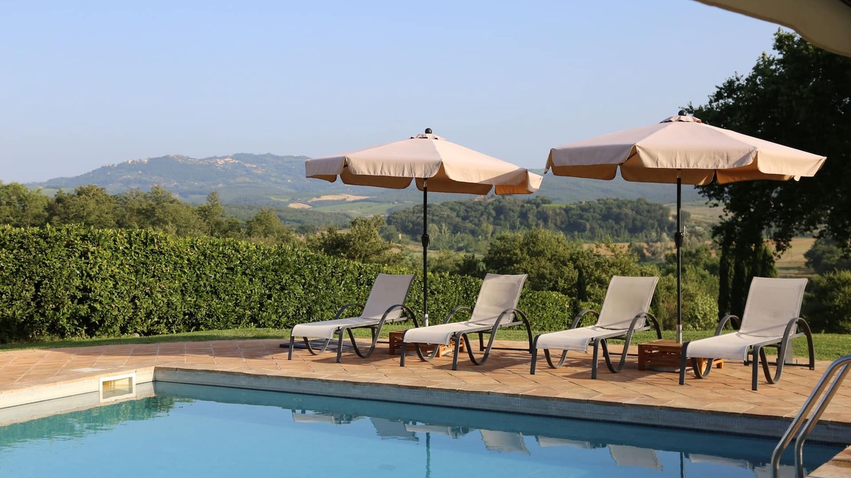 Buonconvento Villa | Casalone | Luxury Villa + Winery + Pool in Tuscany