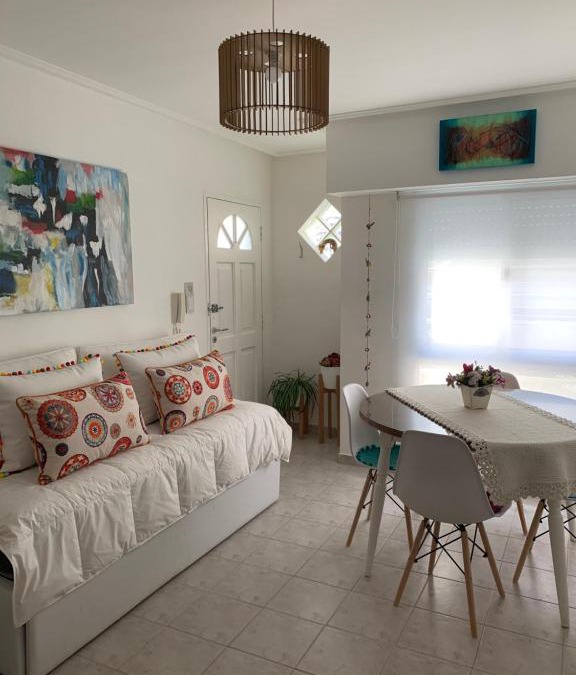 Bahia Blanca Apartment | Casamía Mansarda PB con patio y parrilla