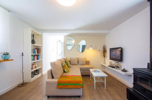 Zahora House | Casara Tres - 2 Dormitorios - Jardín y acceso Privado a la Playa