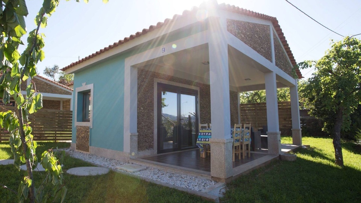 Cabeceiras de Basto House | Casas do Paço - Holiday Homes, Casa Azul