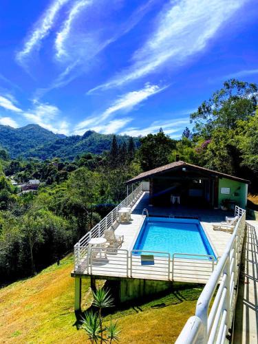 Penedo House | Casas M&G Penedo com vista para a serra