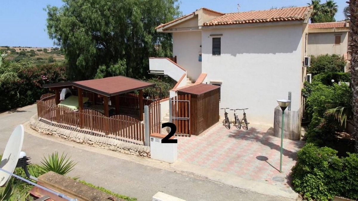 Ragusa House | casavacanzekastalia 4 "La Relax" Sea, Sand, Holiday Village, Art, Culture..