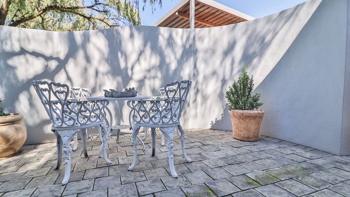 Secunda House | Cascade Villa Guesthouse