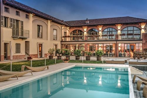 Casale Monferrato House | Cascina Faletta