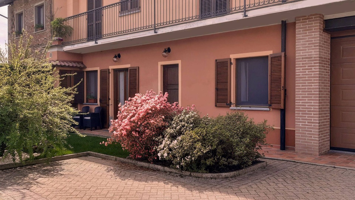 Lozzolo Apartment | Cascina in Alto Piemonte