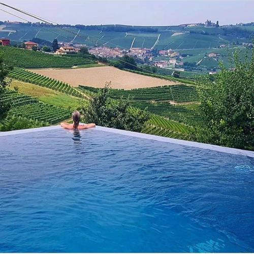 Monforte d'Alba House | Cascina Roella