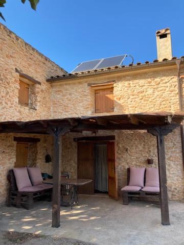 Masdenverge House | Caseta dels Cirerers